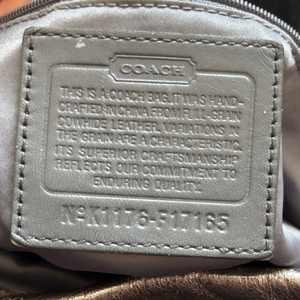 Coach Metallic Silver ShoulderBag - Picture 13 of 15